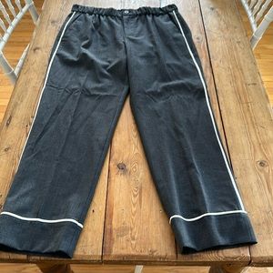 J Crew dark grey wool pant with white tuxedo piping, size 6.
